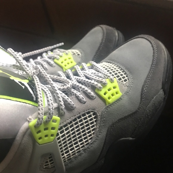 Jordan 4 neon / wolf grey - Picture 2 of 4